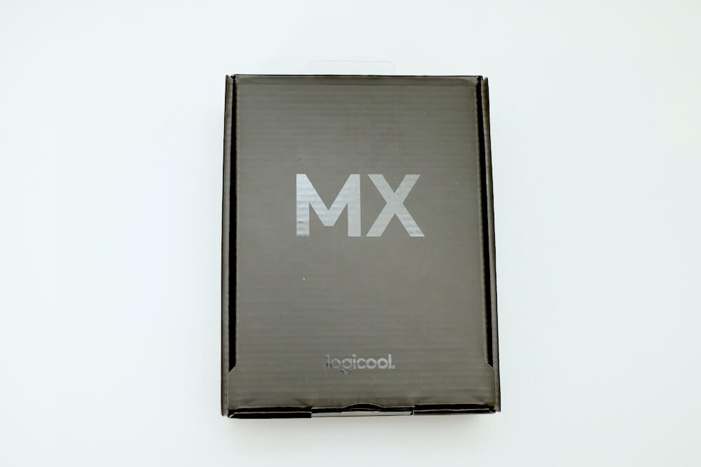 ロジクール「MX Master3」の内箱
