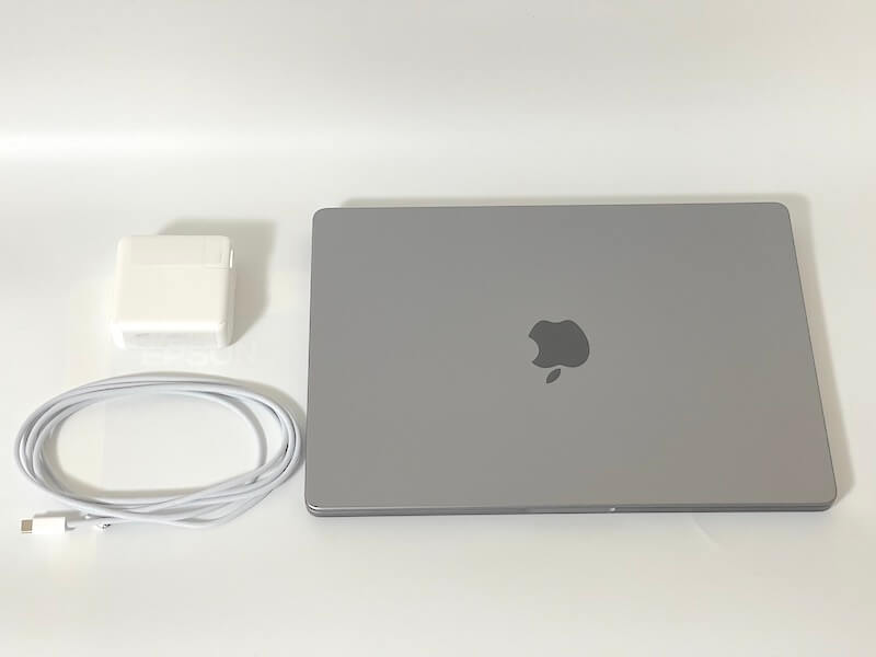 M1Pro MacBook Proの同梱物